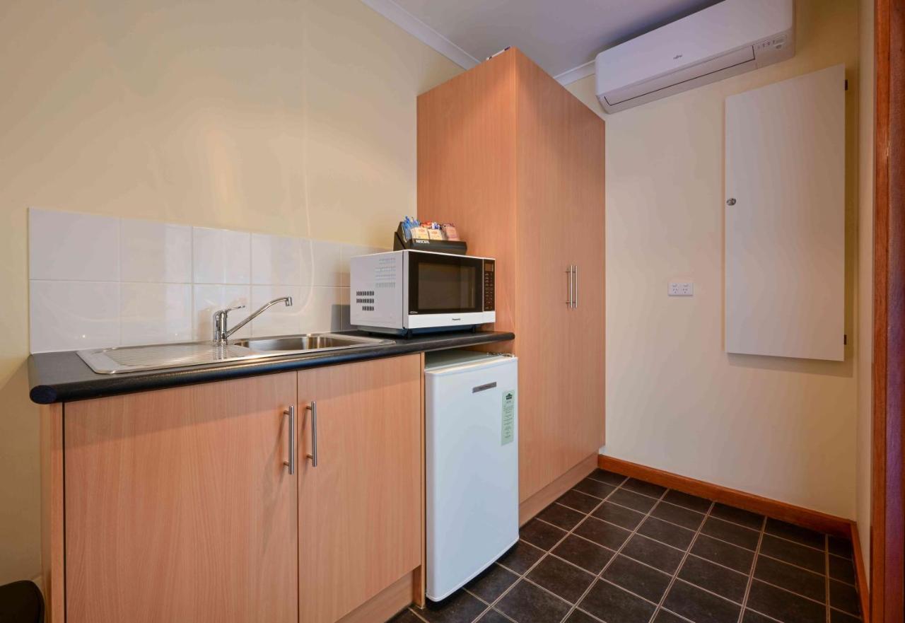 וויאלה Westland Hotel Motel מראה חיצוני תמונה