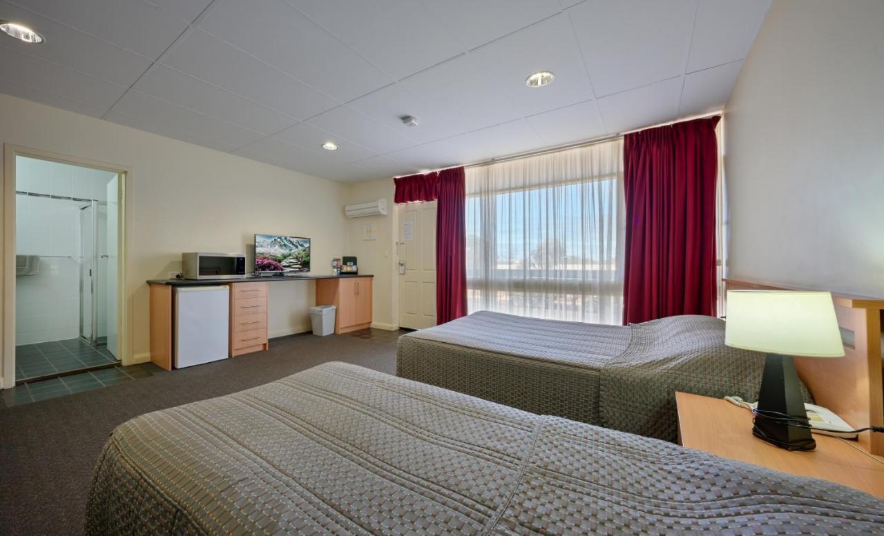 וויאלה Westland Hotel Motel מראה חיצוני תמונה