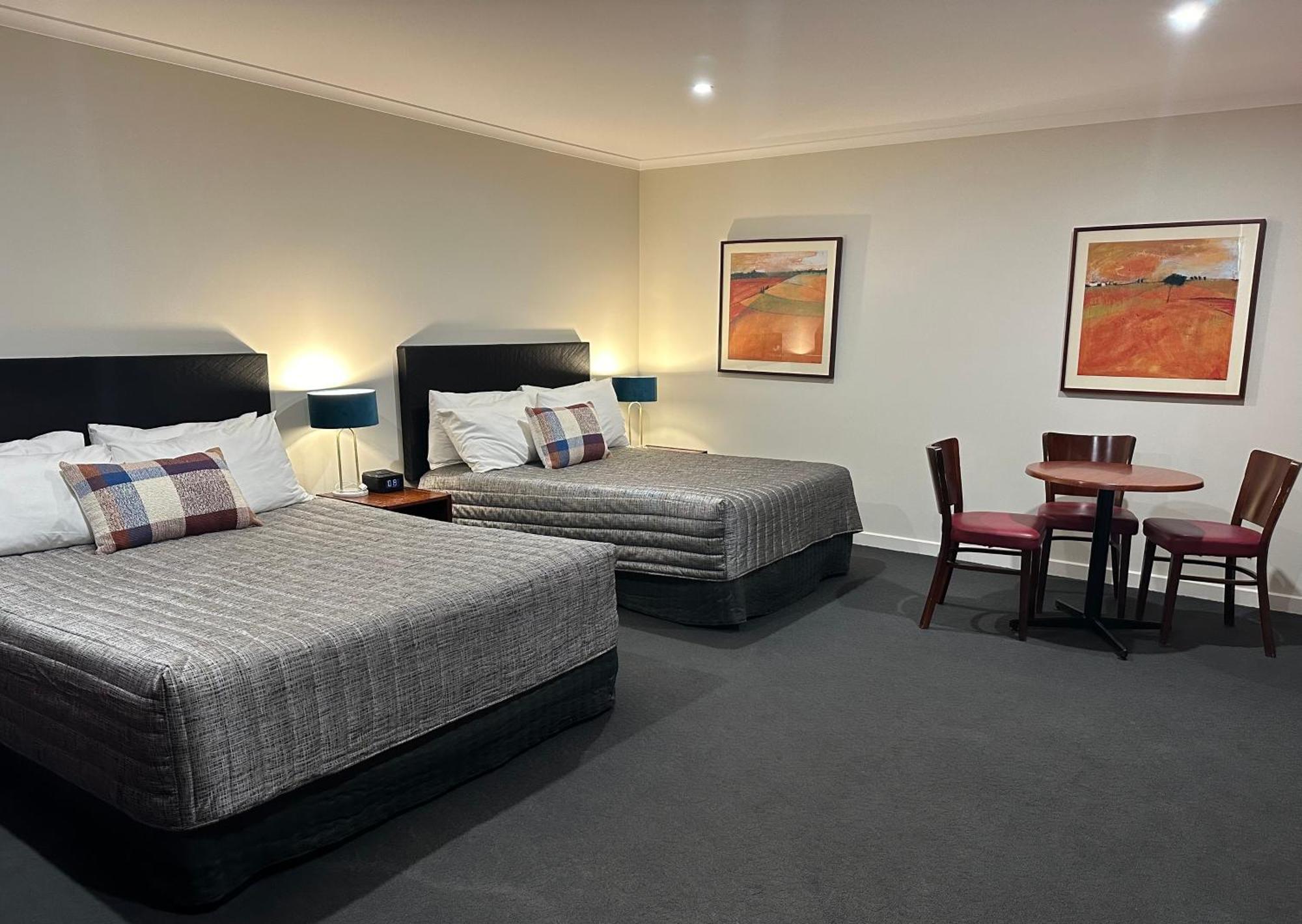 וויאלה Westland Hotel Motel מראה חיצוני תמונה