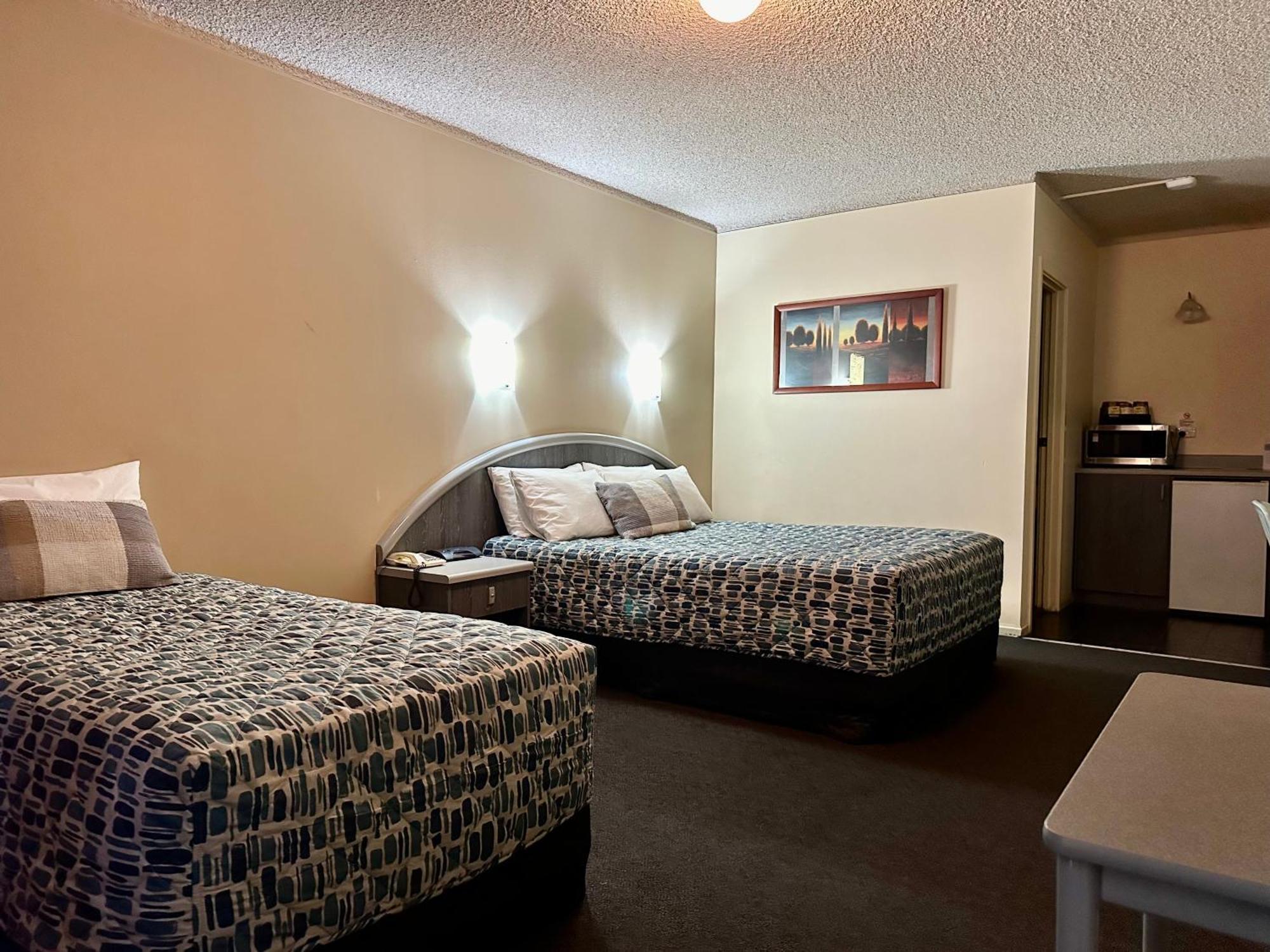 וויאלה Westland Hotel Motel מראה חיצוני תמונה